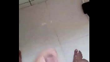 Gordo pajeandose masturbándose XVIDEOS