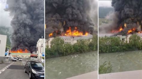 In Fiamme Lazienda Di Colonnine Di Ricarica Per Auto Elettriche