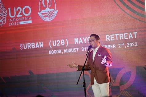 U20 MAYORS RETREAT Ridwan Kamil Jamu Para Delegasi Nikmati Udara Sejuk