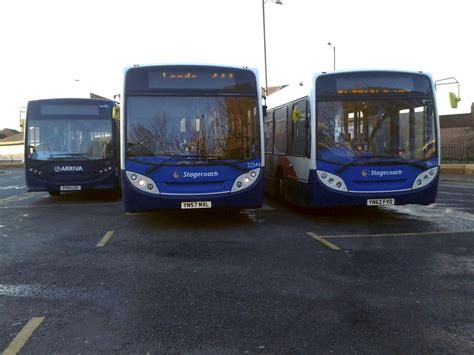 Arriva Yorkshire 1017 Yy14lgf And Stagecoach Yorkshire 225 Flickr