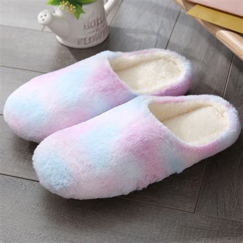 Chiccall Winter Warm Slippers Comfy Ombre Faux Fur House Shoes Gradient Fuzzy Slippers Slip On