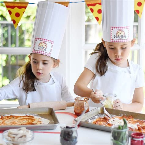 Pizza Party Ideas: The Best Food, Decorations and Favors