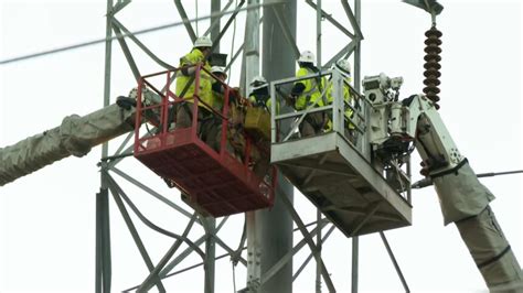 Before A Small Plane Crashed Into Power Lines And Tower In Maryland An Air Traffic Controller