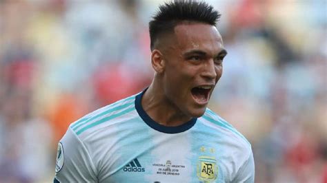 Gol Lautaro Martínez Argentina Vs Venezuela Cuartos De Final En Vivo Lautaro Martínez Anotó