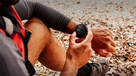 Amazon Reta A Decathlon Y Hunde Un El Reloj De Gama Alta Con Gps