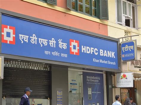 HDFC Bank Q2 Results Consolidated PAT Up 17 4 YoY Revenue Rises 14 7