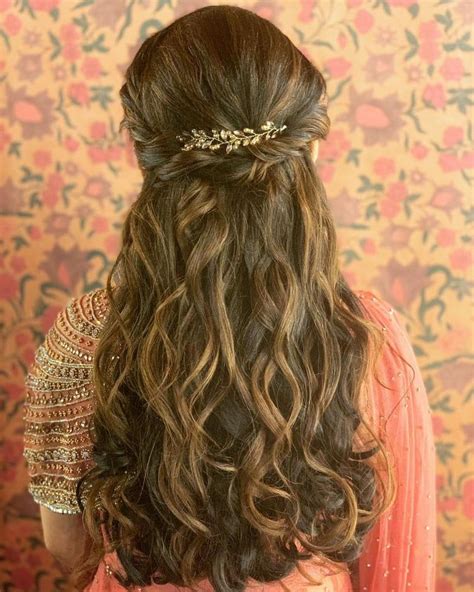 20 Stunning Curly Hairstyles For Indian Wedding