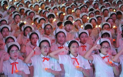 第106个国际护士节来临 盘点你心目中的白衣天使白衣天使护士新护士新浪财经新浪网