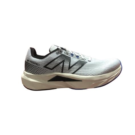 TENIS NEW BALANCE FUELCELL PROPEL V5 MASCULINO CINZACLARO PRETO Cinza Preto