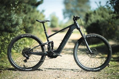 Test GIANT STANCE E PRO O I EMTB I E Mountainbike I 125mm