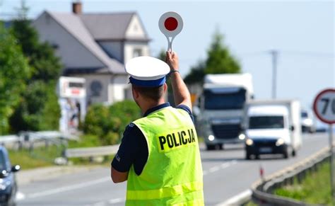 Wakacje Na Drogach Ma Opolski Mniej Wypadk W Ale I Tak Zgin O