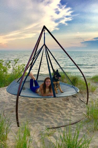 This Flying Saucer Hammock Chair Is The Perfect Place For A Midday Nap