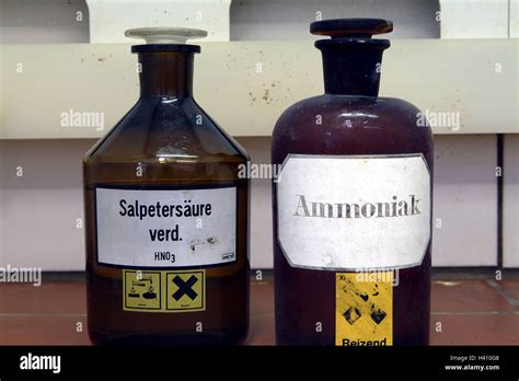 Laboratory Glass Bottles Nitric Acid Ammonia Laboratory Laboratory Vessels Glass Brown