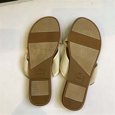 TOMS Women's Size 10 Sandals Beige (s)