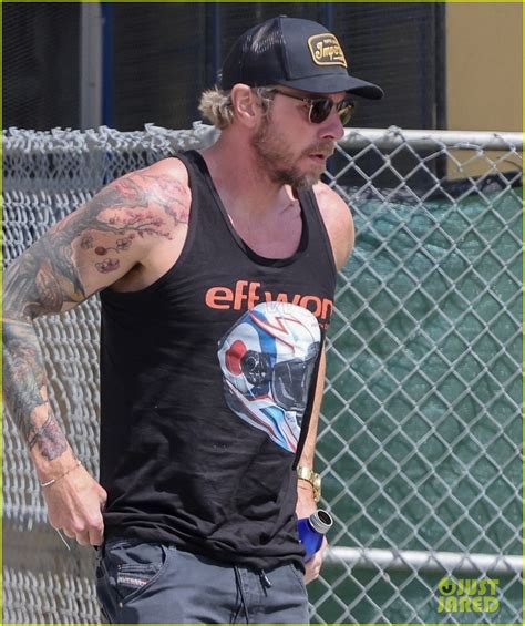 Dax Shepard Shows Off Tattooed Muscles While Out Running Errands in L.A ...