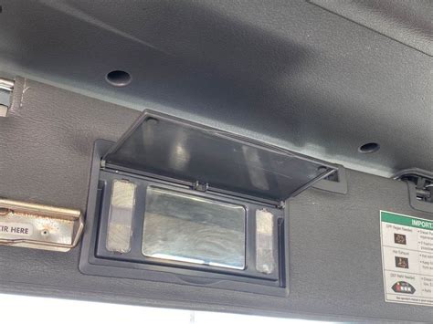 2013 Freightliner Cascadia 125 Sun Visor For Sale Elkton MD P