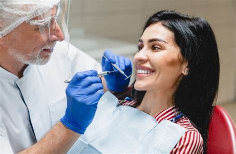 What To Expect During The Dental Veneers Procedure