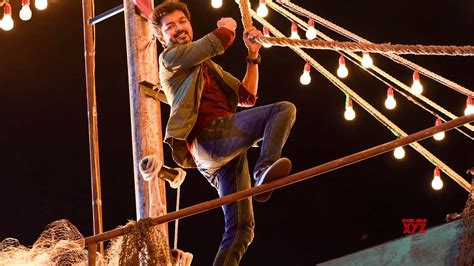 Vijay Stills From Simtaangaran Song In Sarkar Movie - Social News XYZ