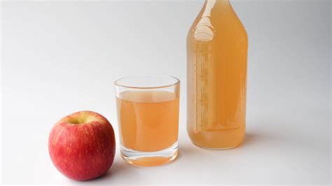 Heres What Happens When You Drink Apple Cider Vinegar Every Day