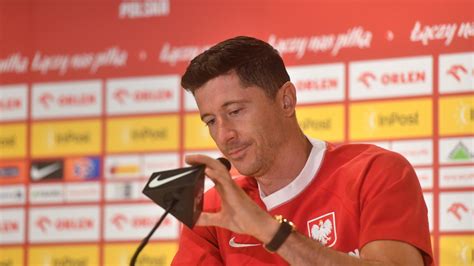 Lewandowski T Umaczy Si Po G O Nym Wywiadzie Szukanie Sensacji