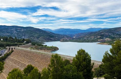 La presa de Benínar triplica el agua embalsada en los últimos dos meses