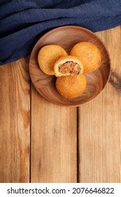 Yunnan Specialty Cloud Leg Moon Cakes Stock Photo Shutterstock