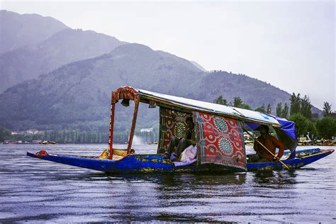 Dal Lake Srinagar Best Lake Of Srinagar Dal Jhil Srinagar Srinagar