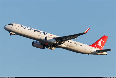 TC JTG Turkish Airlines Airbus A321 231 WL Photo By Mario Trusch ID