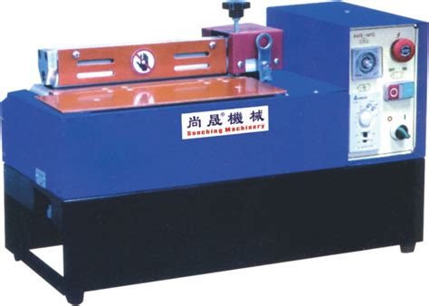 HOT MELT ADHESIVE COATING MACHINE SUNCHING MACHINERY