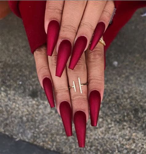 30 Natural Matte Coffin Nails Design With Different Colors For Spring