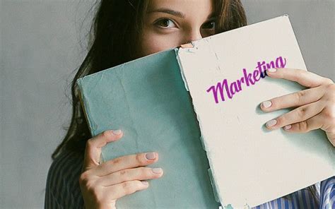 8 Must-Read Marketing Books for Aspiring Business Owners - Bullzeye Design