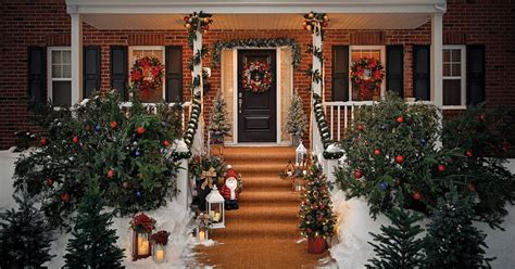 Outdoor Christmas Decorations To Celebrate The Season Rona