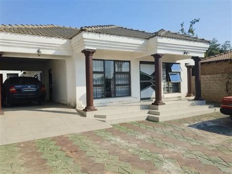 4 Bedroom House For Sale In Mankweng P24 114456192