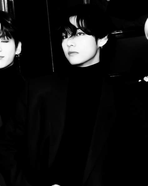 Pin On Th Taehyung Kim Taehyung Taekook