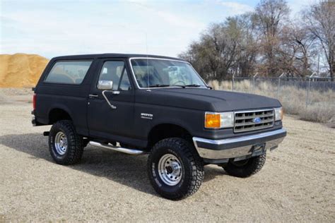 1989 Ford Bronco XLT Factory Raven Black 4x4 Automatic 5 0 For Sale