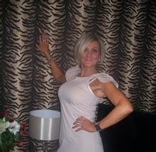 Julesscho From Manchester Is A Local Granny Looking For Casual Sex