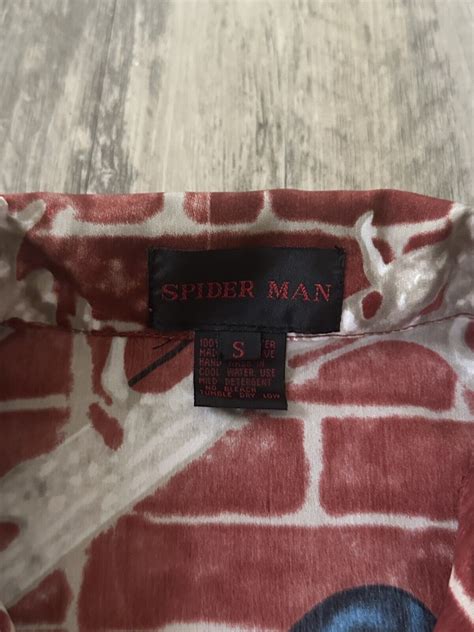 Vintage 2000s Spiderman Venom Bootleg Button Up Shirt Gem