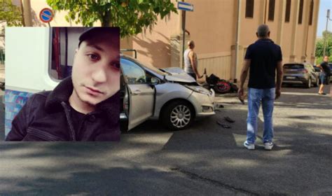 Corigliano Rossano Carlo Laudone 26 Anni Morto In Incidente Stradale