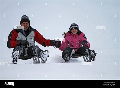 Schlittenfahren hi-res stock photography and images - Alamy