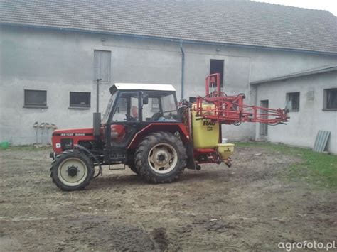 Zdj Cie Traktor Zetor Rau D Galeria Rolnicza Agrofoto