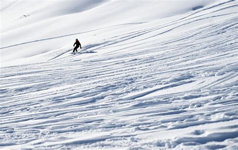 Verschütteter Skifahrer befreite sich aus Lawine Nachrichten at