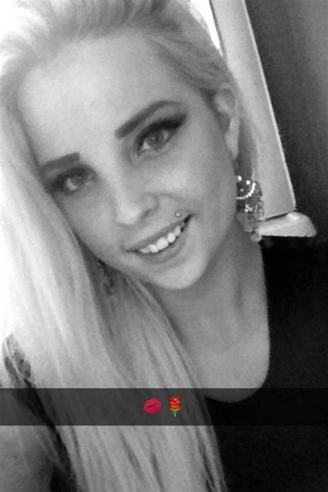 Jess Hadley On Twitter Snapchat Selfie Blackandwhite Blonde Iwokeuplikethis Goodnight