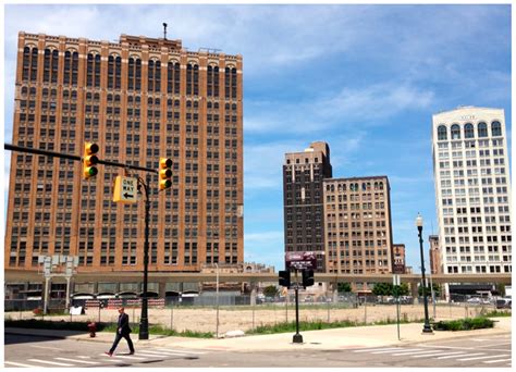 urban decay of detroit 2