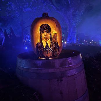 MAGIC OF THE JACK OLANTERNS Updated January 2025 277 Photos 72