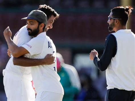 Bollywood Stars Celebrate Team Indias Historic Win In Australia