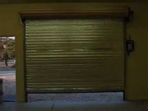 Hamon Overhead Door Inc Janus Roll up door with motor. - YouTube