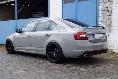 Skoda Octavia Rs E Limousine Facelift Mainhattan Wheels