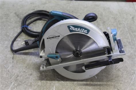 TOIMIVA ISO MAKITA 5008MG KÄSISIRKKELI myydään ei hylätä (kk ...