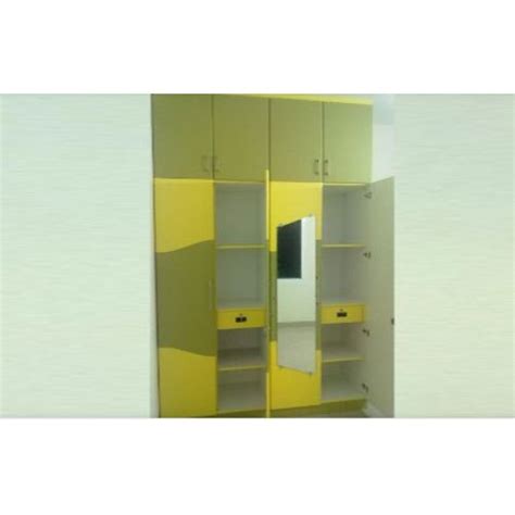 Moderik MDF And Plywood MDF Wardrobe Warranty 5 Year Features