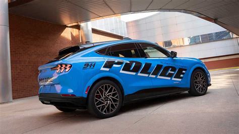 Dhs To Start Testing Ford Mustang Mach E Police Vehicles In 2022